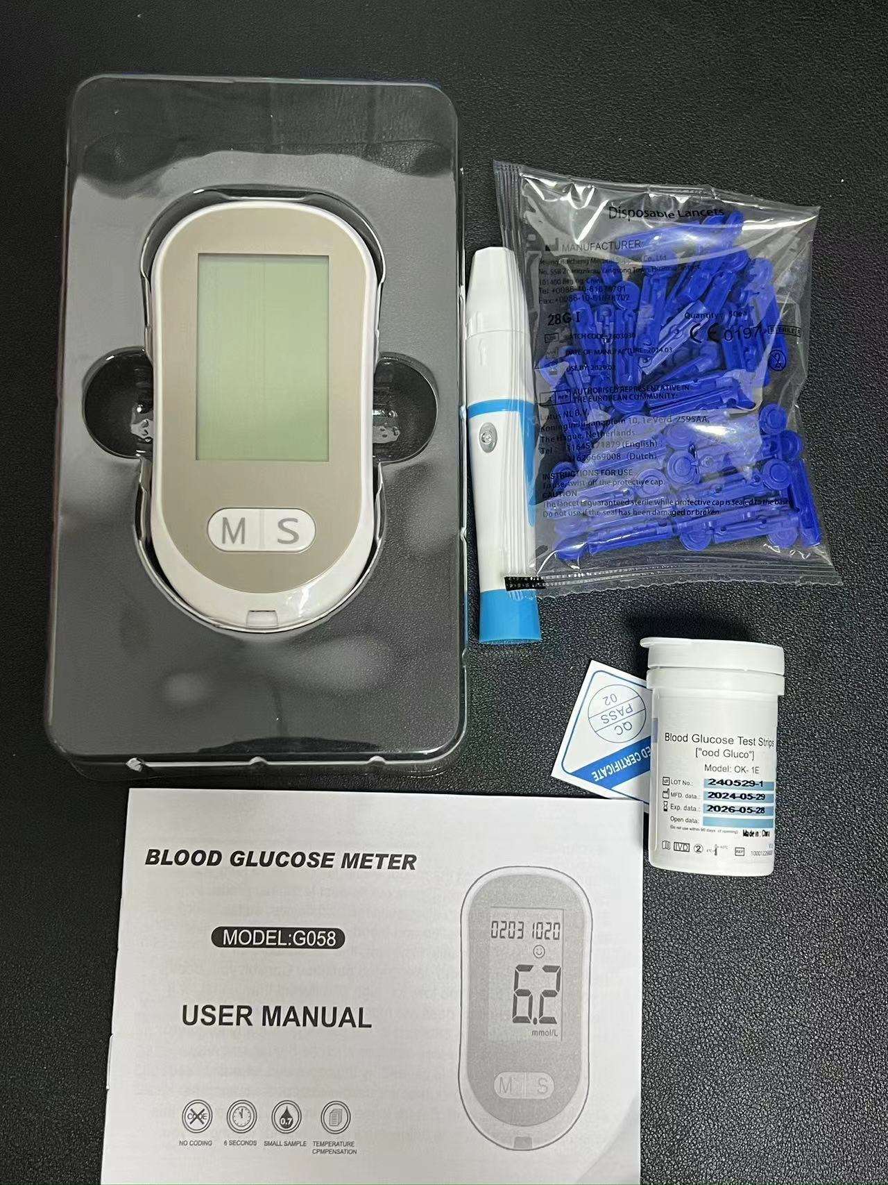 Digital Blood Glucose Meter with Test Strips