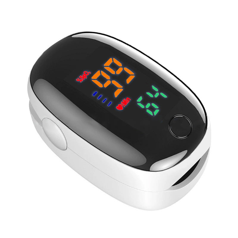 Lightweight Finger Pulse Oximeter for Outdoor Activities