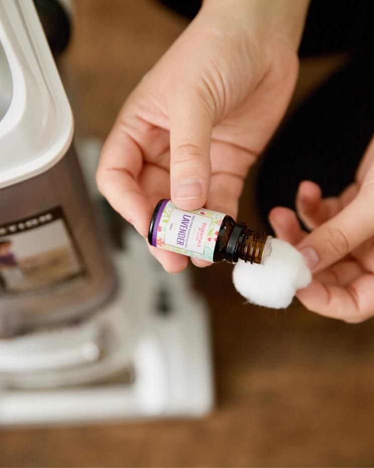 Lavender Essential Oil for Aromatherapy and Relaxation